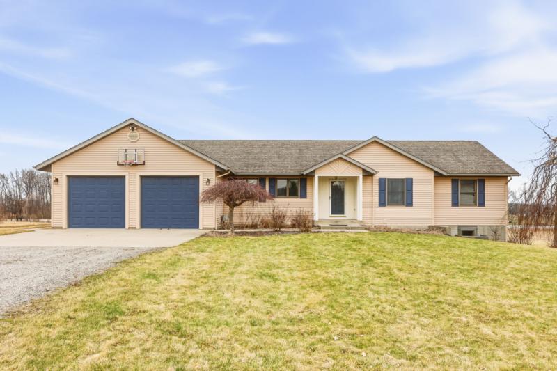 Rental 203247 Main Image