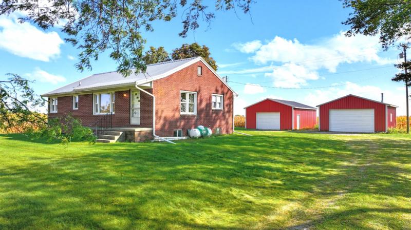 Rental 204867 Main Image