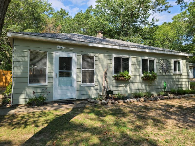 Rental 202496 Main Image