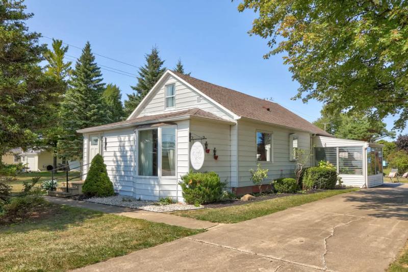 Rental 203048 Main Image