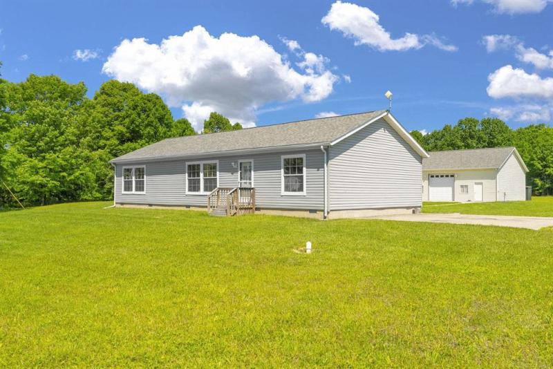 Rental 204082 Main Image
