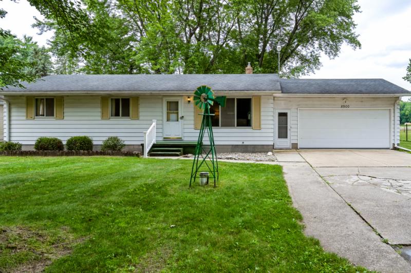 Rental 204196 Main Image