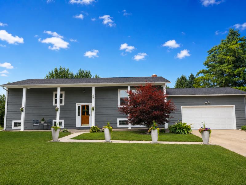 Rental 204233 Main Image