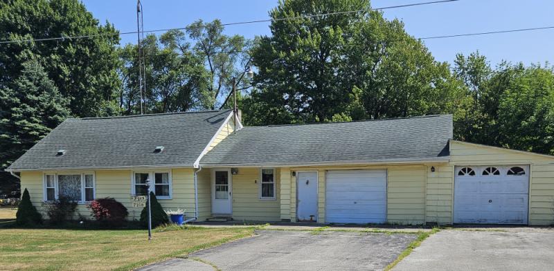 Rental 204352 Main Image