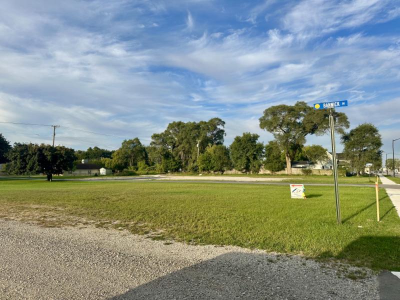Rental 204353 Main Image