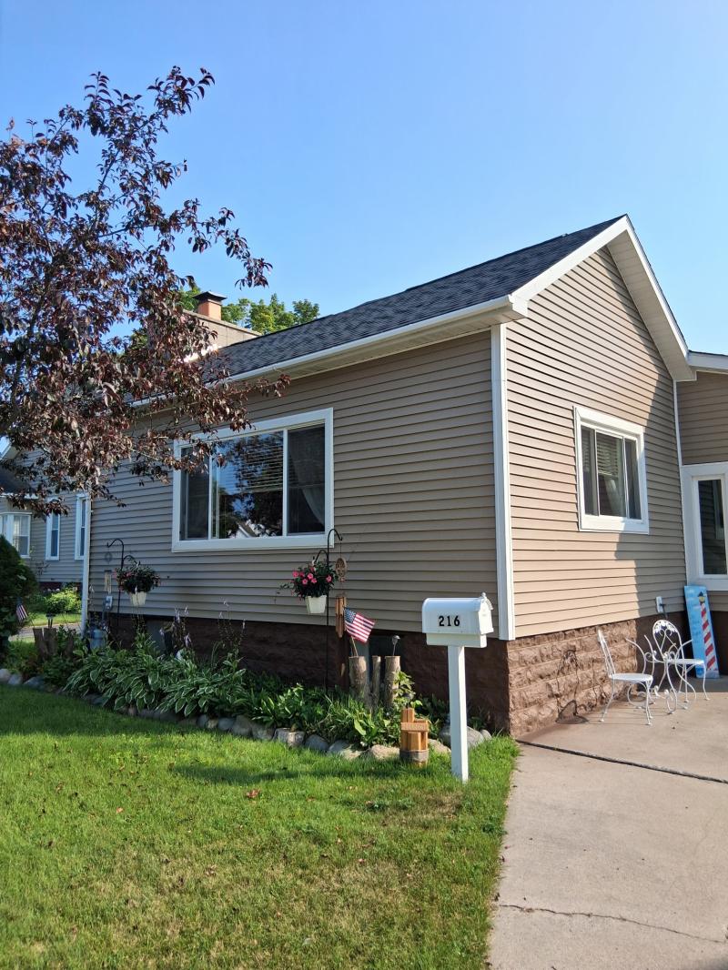 Rental 204628 Main Image