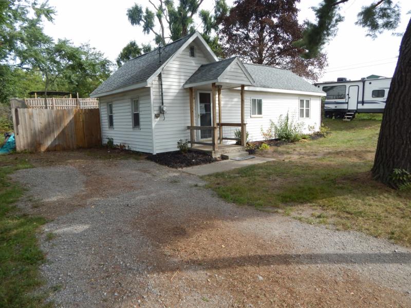 Rental 204729 Main Image