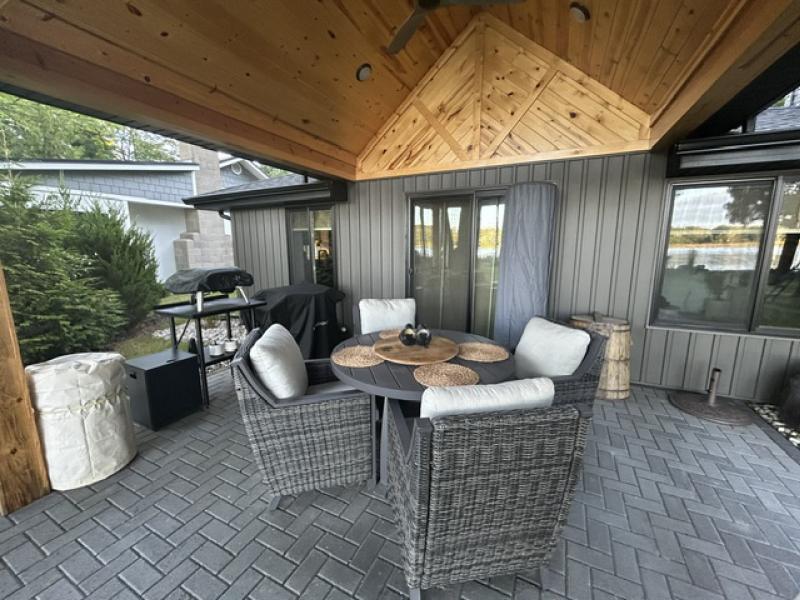 Rental 204738 Main Image