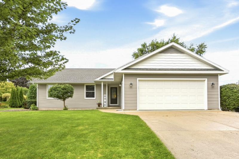 Rental 204763 Main Image