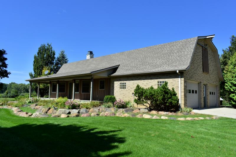 Rental 204770 Main Image